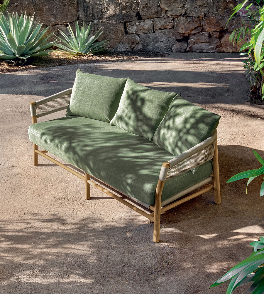 Kilt Lounge Set and Stool - Ethimo